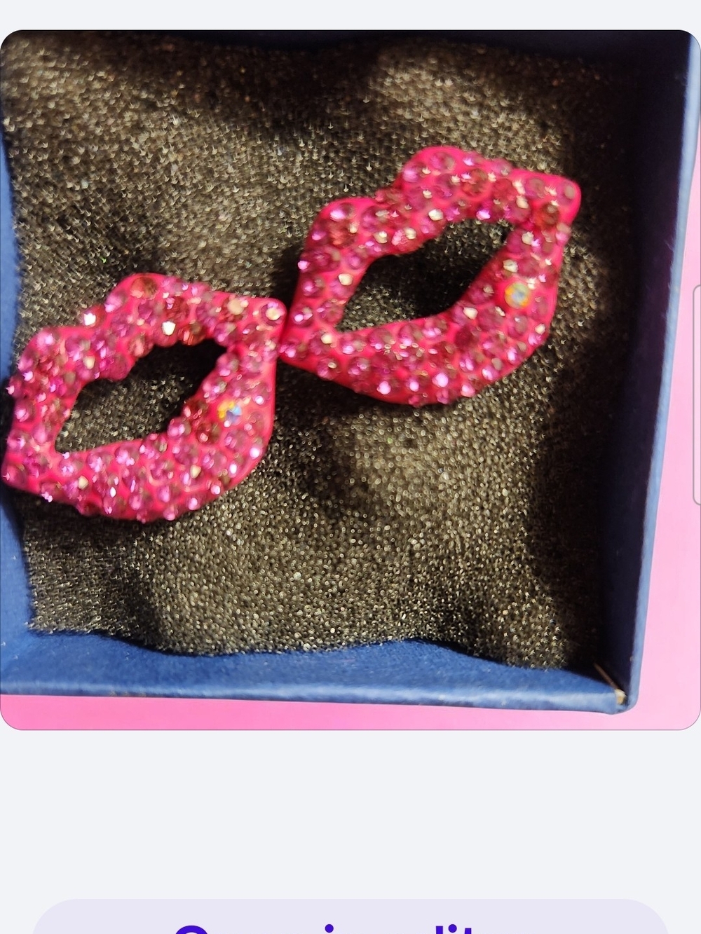 Hot Pink Crystal Lip Earrings By Betsey■ NIBBNT《